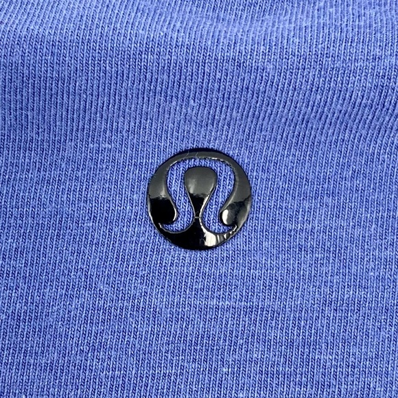 COPY - Lululemon Mens Blue Striped Short Sleeve V Neck Basic Knit Top Logo T-Sh… - Picture 6 of 7